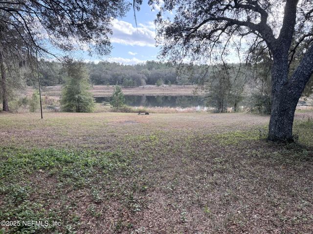 1607 TWIN LAKES Boulevard, Interlachen, FL 32148