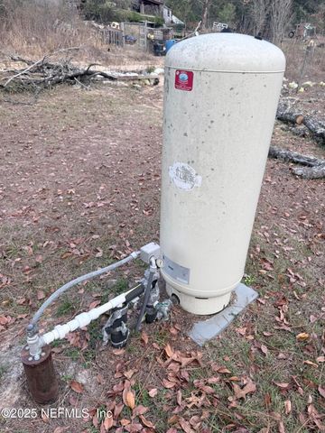 1607 TWIN LAKES Boulevard, Interlachen, FL 32148