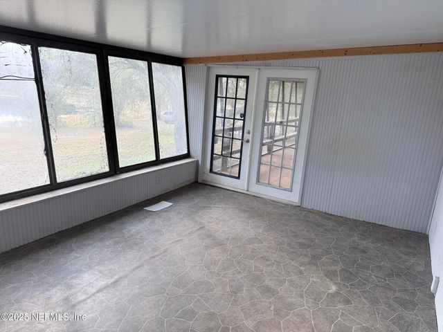 1607 TWIN LAKES Boulevard, Interlachen, FL 32148