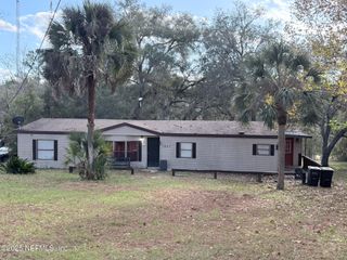 1607 TWIN LAKES Boulevard, Interlachen, FL 32148