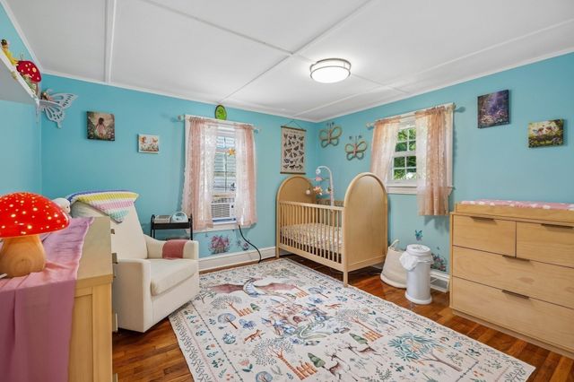 55 Vernon St, Bridgewater, MA 02324