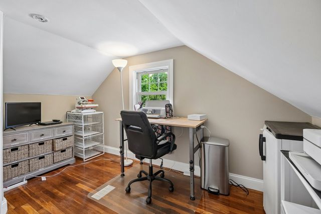 55 Vernon St, Bridgewater, MA 02324