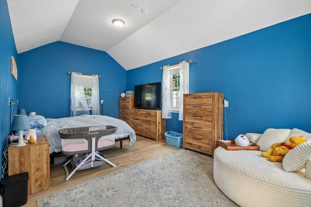 55 Vernon St, Bridgewater, MA 02324