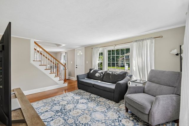 55 Vernon St, Bridgewater, MA 02324