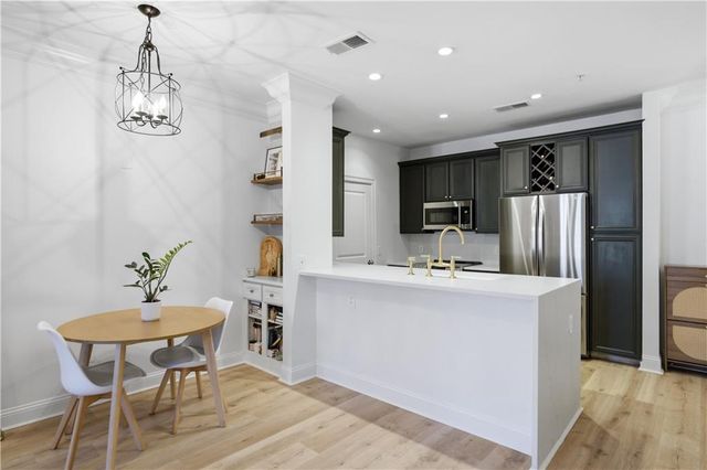 901 Abernathy Road 2130, Sandy Springs, GA 30328