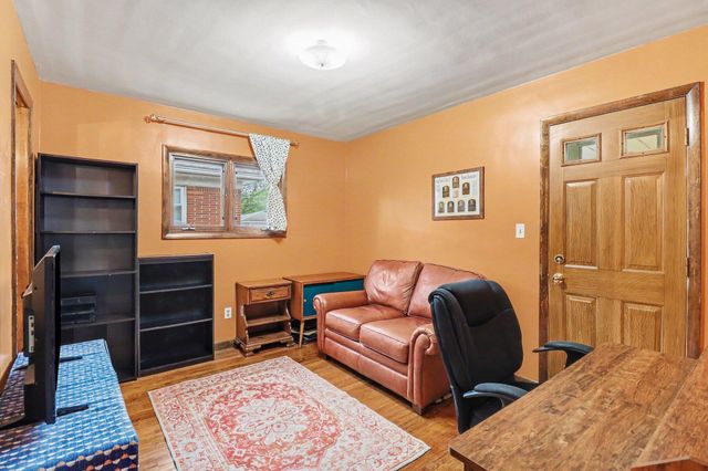 4114 Mckinley Street, Dearborn Heights, MI 48125