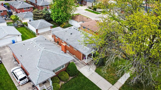 4114 Mckinley Street, Dearborn Heights, MI 48125