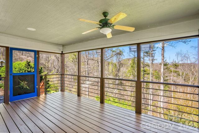 310 Burr Ridge, Marshall, NC 28753