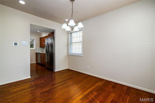 9024 W Swan Circle, Brentwood, MO 63144