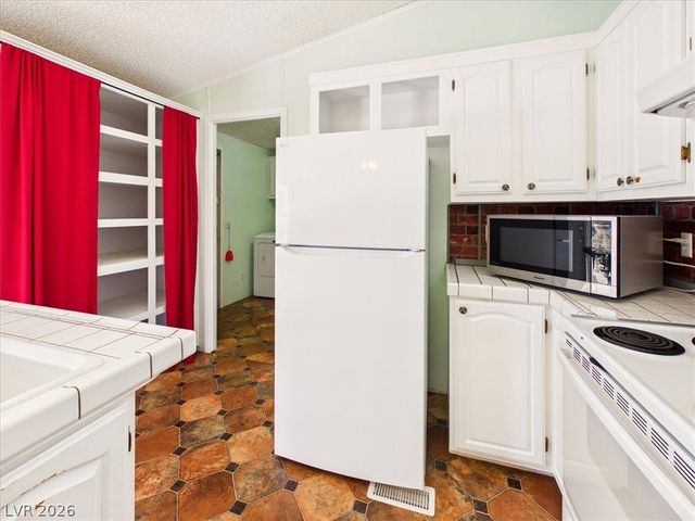 1991 Meier Drive, Pahrump, NV 89048