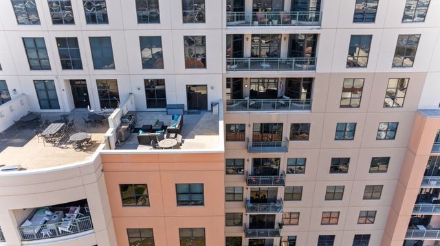 330 Las Colinas Boulevard E 1522, Irving, TX 75039