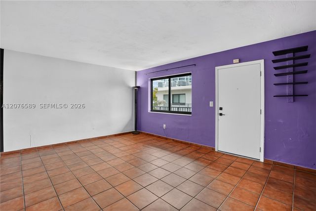 3240 Mary St S308, Miami, FL 33133