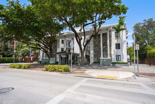 3240 Mary St S308, Miami, FL 33133