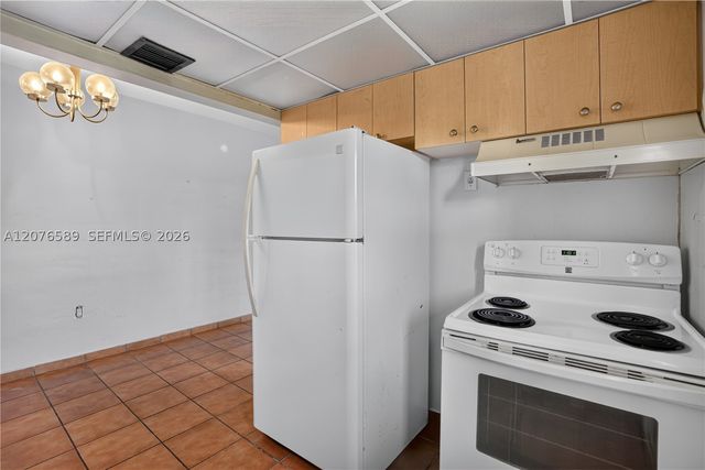 3240 Mary St S308, Miami, FL 33133