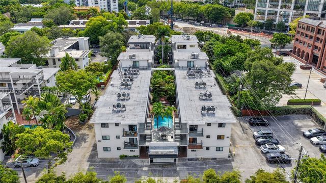 3240 Mary St S308, Miami, FL 33133
