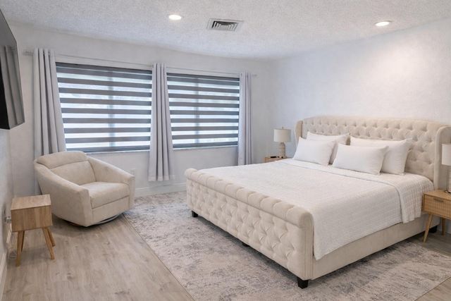 4 Westgate Lane 4c, Boynton Beach, FL 33436
