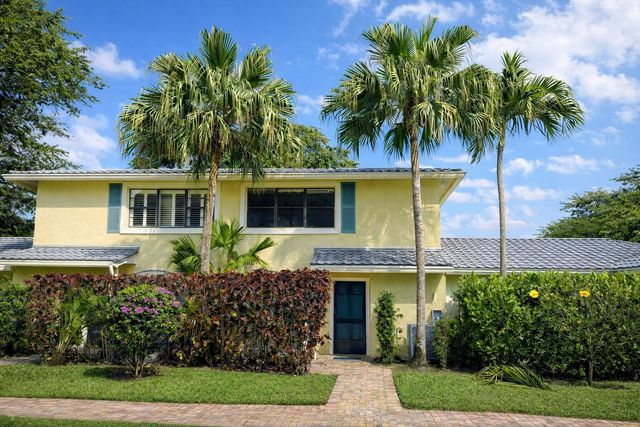 4 Westgate Lane 4c, Boynton Beach, FL 33436