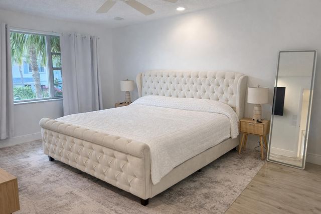 4 Westgate Lane 4c, Boynton Beach, FL 33436