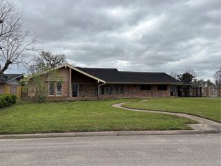 6608 Southbrook Drive, Houston, TX 77087