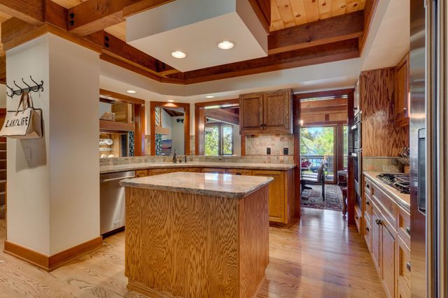 6400 West Lake Boulevard 2, Tahoma, CA 96142