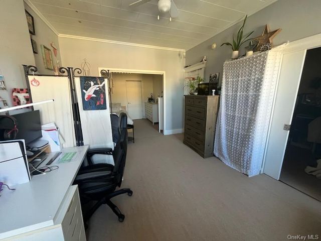 6556 Myrtle Avenue, Glendale, NY 11385