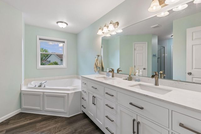 16721 Farrago Trail, Farmington, MN 55024