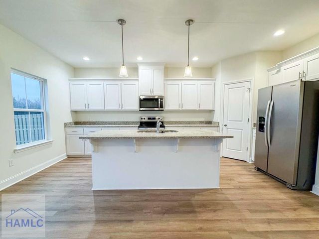 43 Hamilton Drive, Hinesville, GA 31313