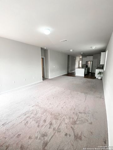 6802 Freedom Hills, San Antonio, TX 78242