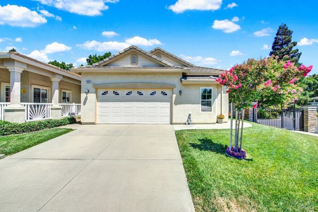 401 Marvin Gardens Dr, Vacaville, CA 95687