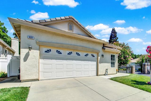 401 Marvin Gardens Dr, Vacaville, CA 95687
