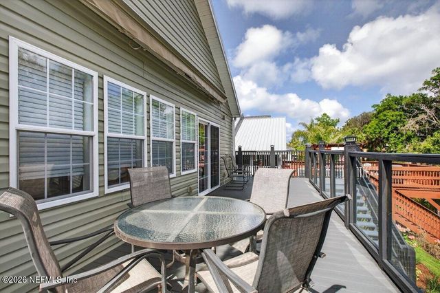 292 MAXWELL Drive, Welaka, FL 32193