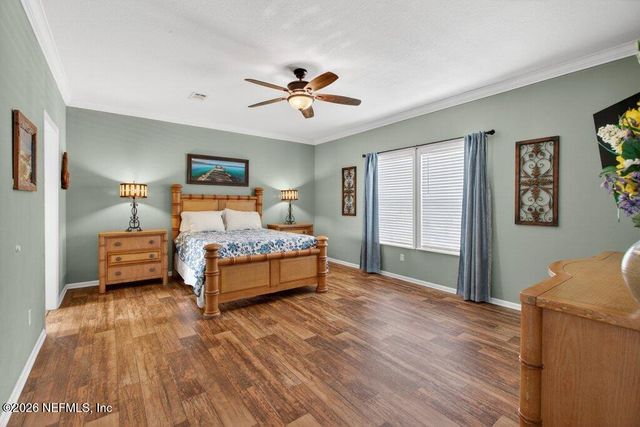 292 MAXWELL Drive, Welaka, FL 32193