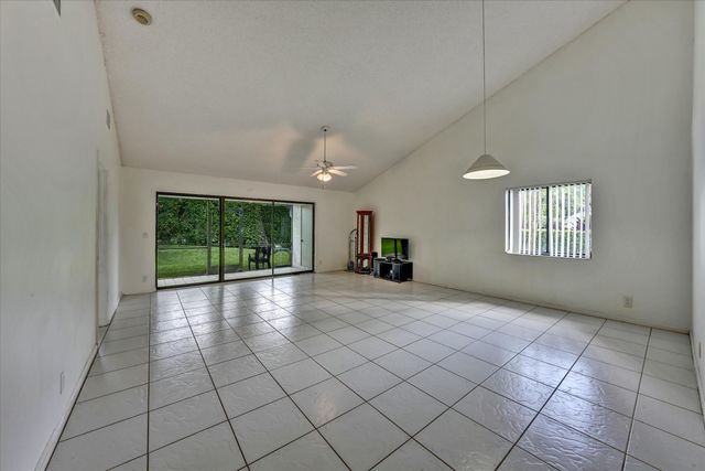 100 Sunshine Boulevard, Royal Palm Beach, FL 33411