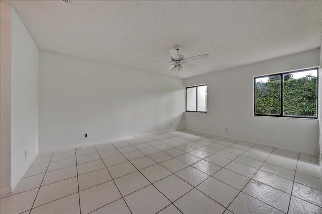 100 Sunshine Boulevard, Royal Palm Beach, FL 33411