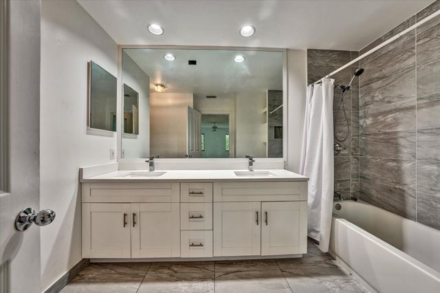 100 Sunshine Boulevard, Royal Palm Beach, FL 33411