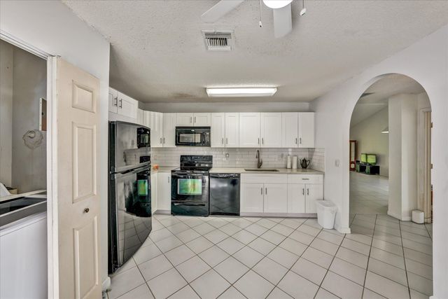 100 Sunshine Boulevard, Royal Palm Beach, FL 33411