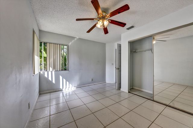 100 Sunshine Boulevard, Royal Palm Beach, FL 33411