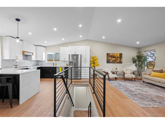 5730 W 74th Ave, Arvada, CO 80003