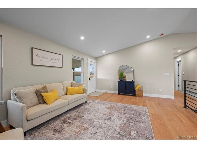 5730 W 74th Ave, Arvada, CO 80003