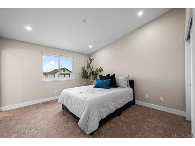 5730 W 74th Ave, Arvada, CO 80003