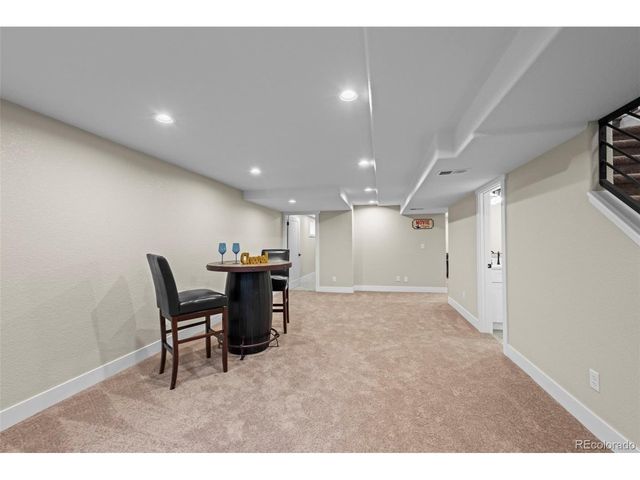 5730 W 74th Ave, Arvada, CO 80003