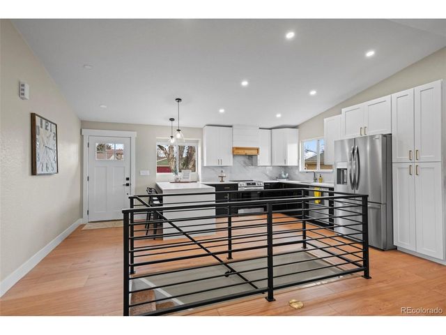 5730 W 74th Ave, Arvada, CO 80003