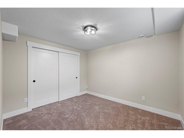 5730 W 74th Ave, Arvada, CO 80003