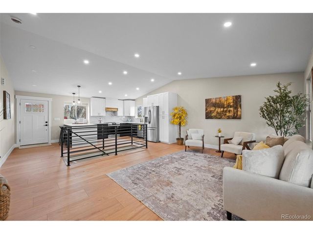 5730 W 74th Ave, Arvada, CO 80003