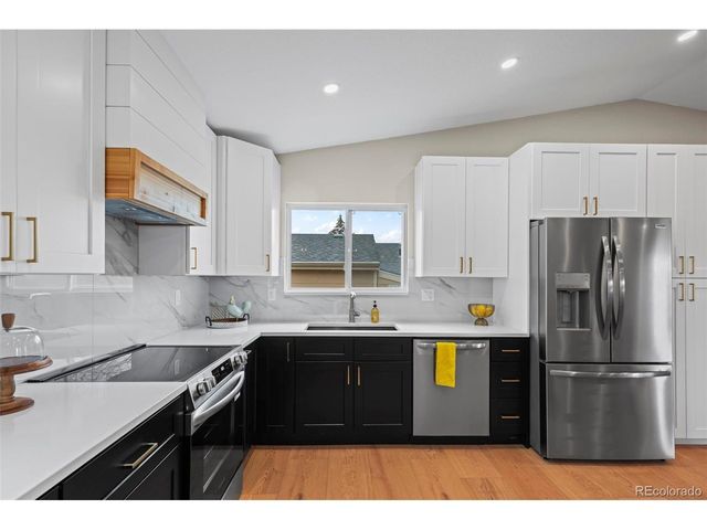 5730 W 74th Ave, Arvada, CO 80003