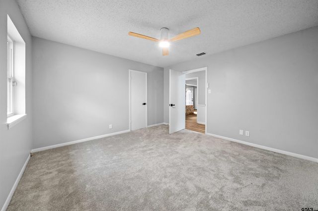 4715 Edinburgh, Tyler, TX 75703