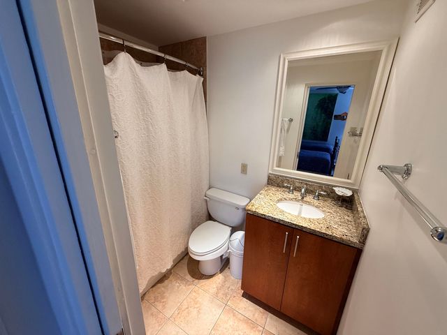 2195 Poplar Ave Apt 304, Memphis, TN 38104