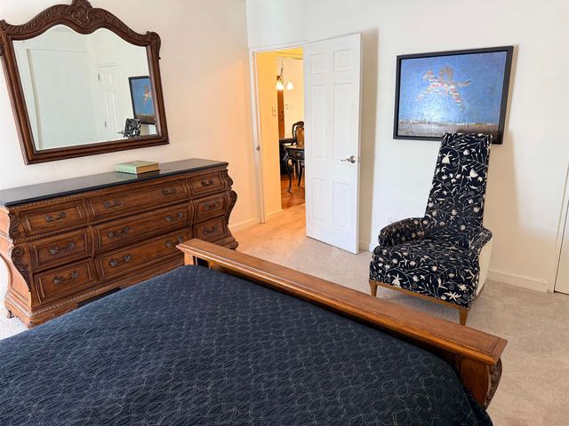 2195 Poplar Ave Apt 304, Memphis, TN 38104