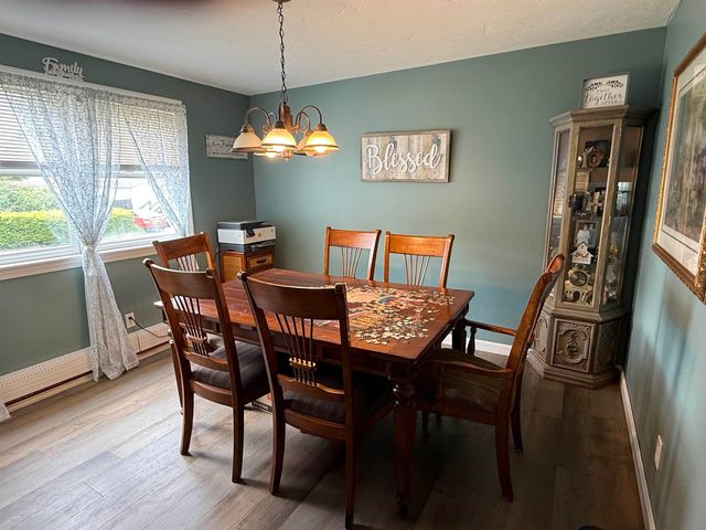 7 Willow Street, Allenstown, NH 03275