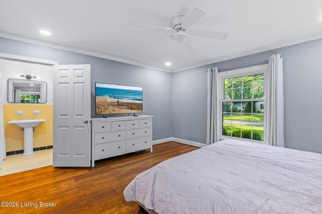 3906 Leland Rd, Louisville, KY 40207